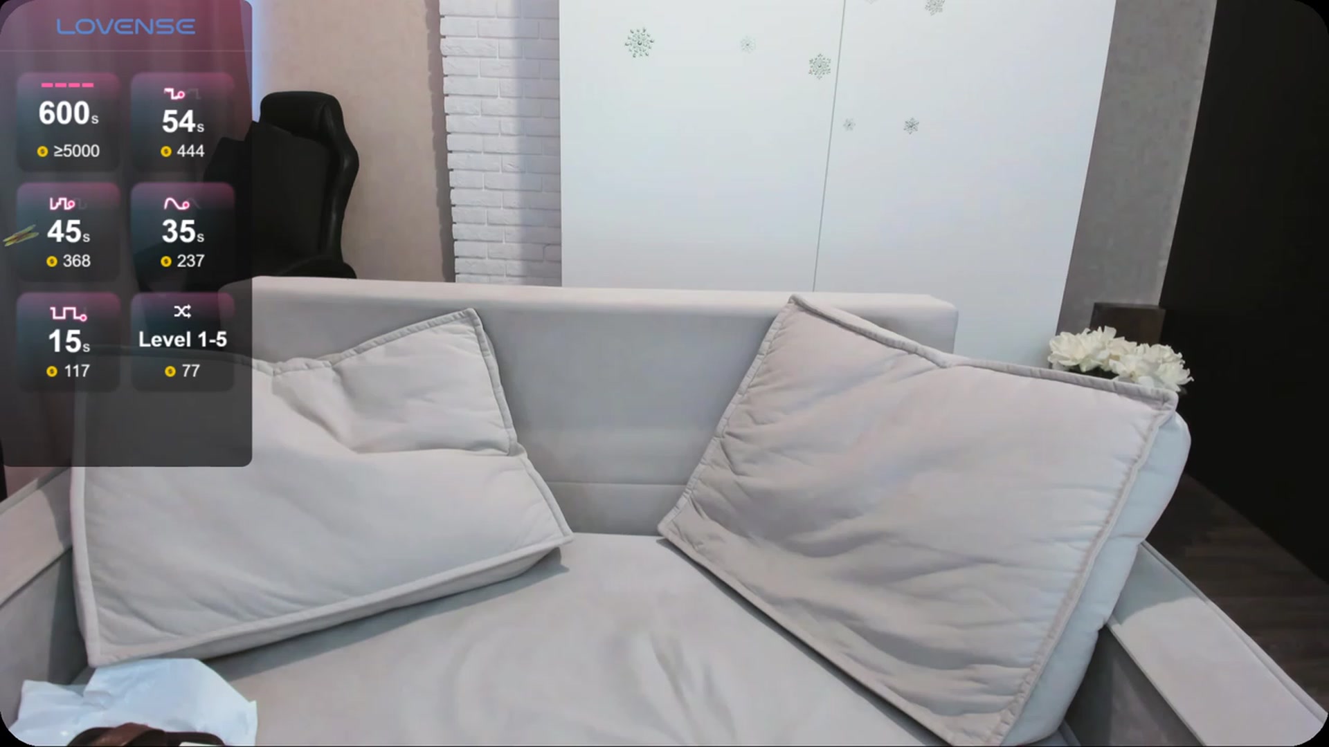 Gallery image thumbnail from HollyMollyy's myfreecams stream on, 02/15/2024, 14:58 image 1 of 20