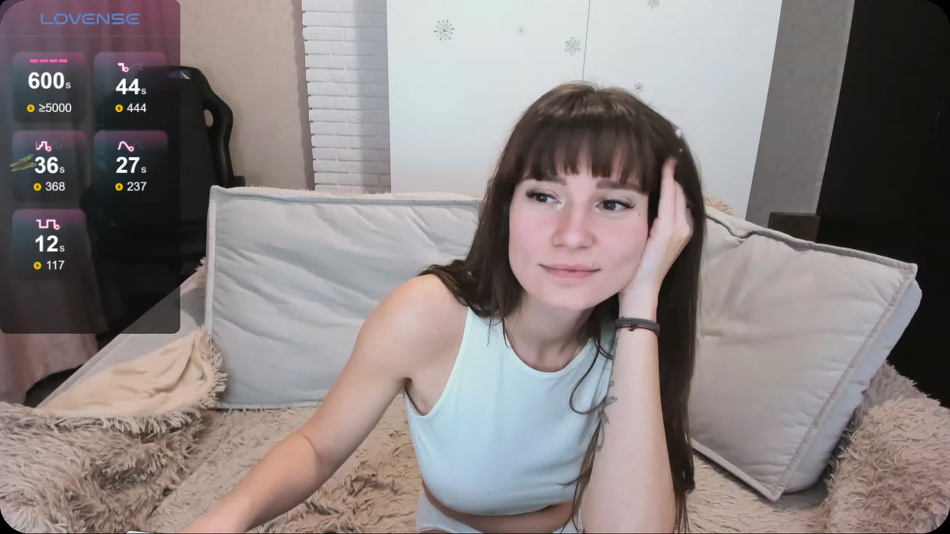 Gallery image thumbnail from HollyMollyy's myfreecams stream on, 03/06/2024, 18:46 image 9 of 20