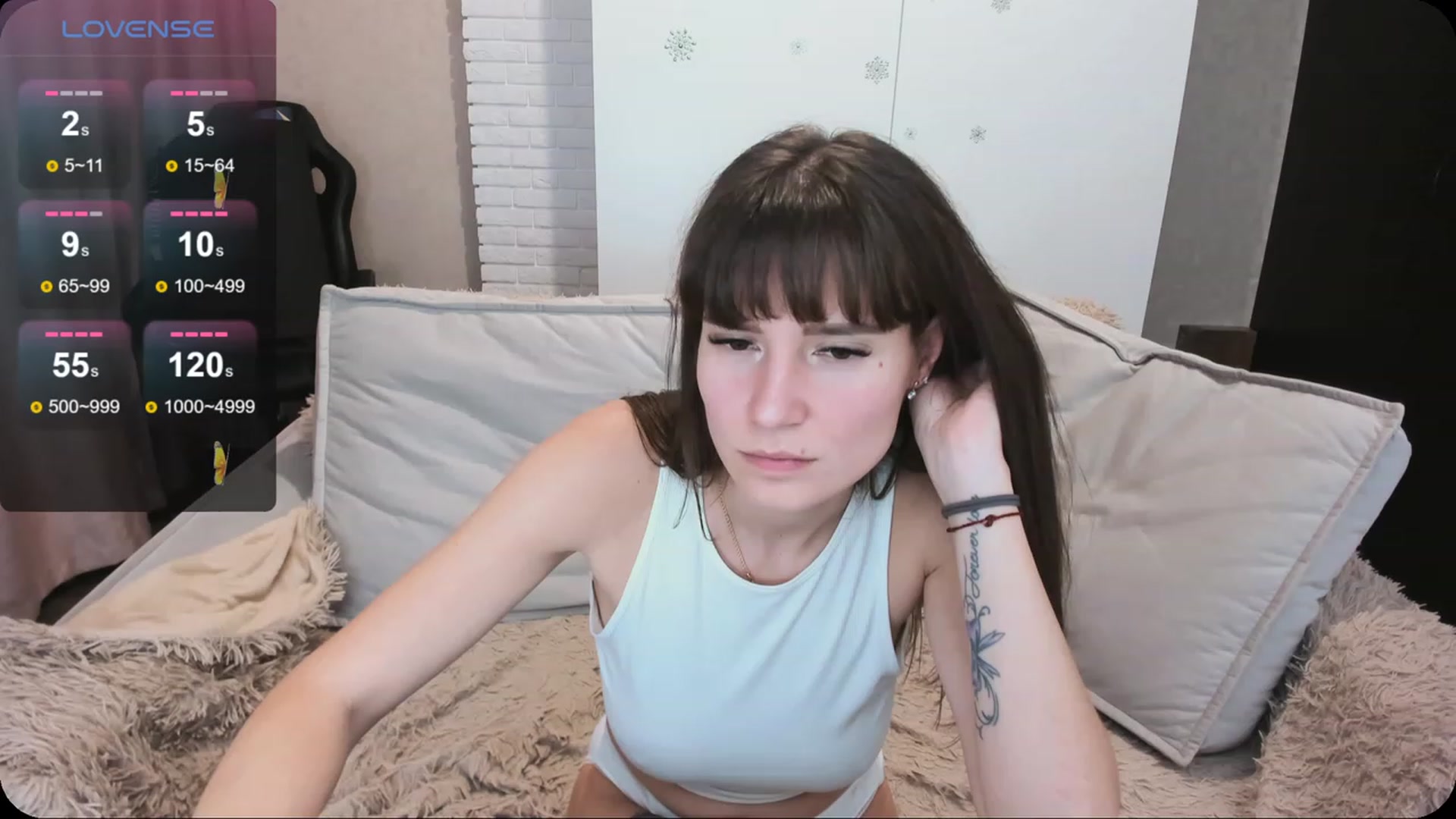 Gallery image thumbnail from HollyMollyy's myfreecams stream on, 03/06/2024, 18:46 image 7 of 20