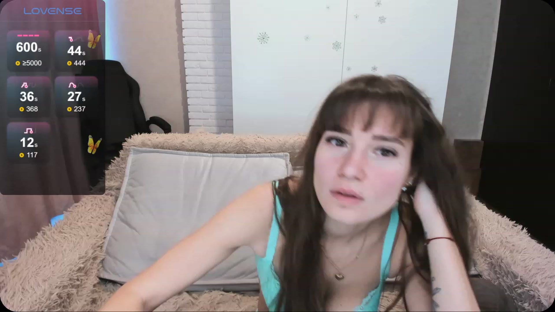 Gallery image thumbnail from HollyMollyy's myfreecams stream on, 03/10/2024, 17:13 image 4 of 20