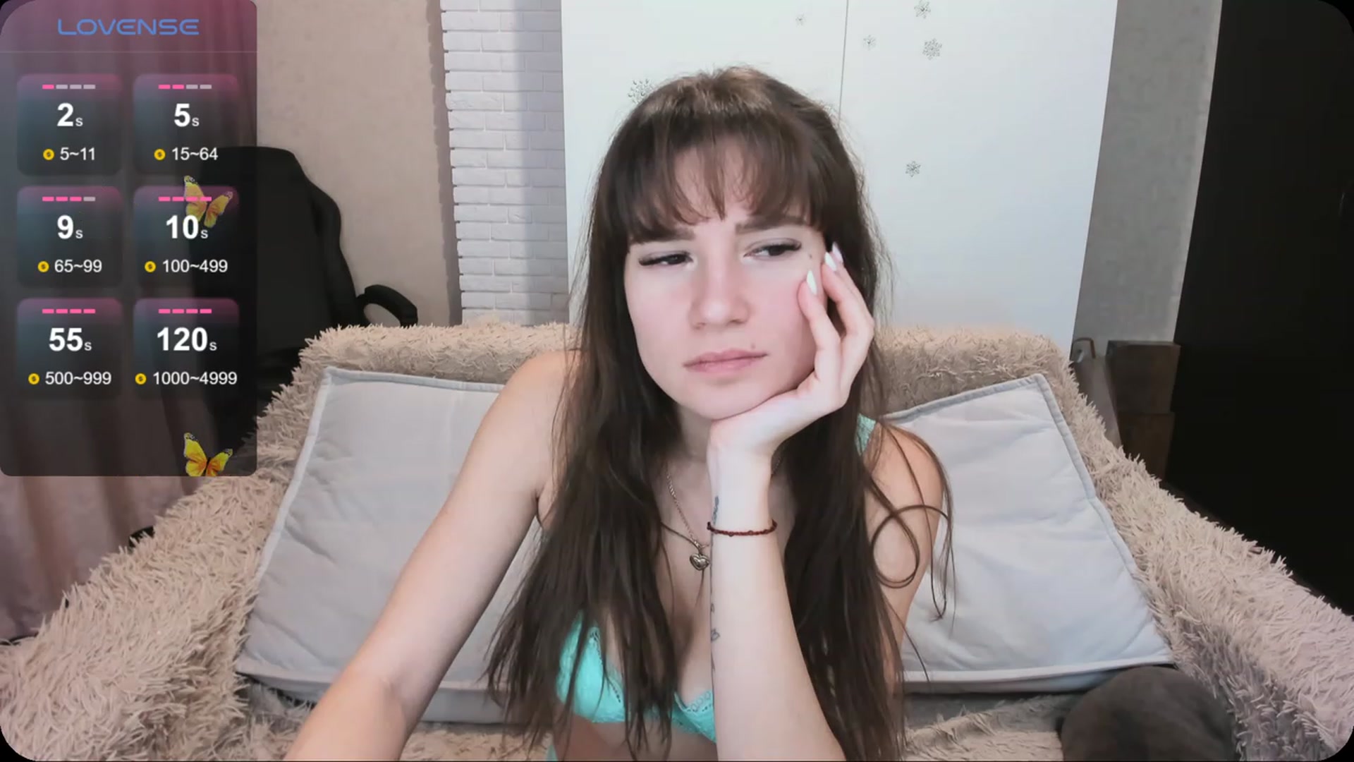 Gallery image thumbnail from HollyMollyy's myfreecams stream on, 03/10/2024, 17:13 image 16 of 20