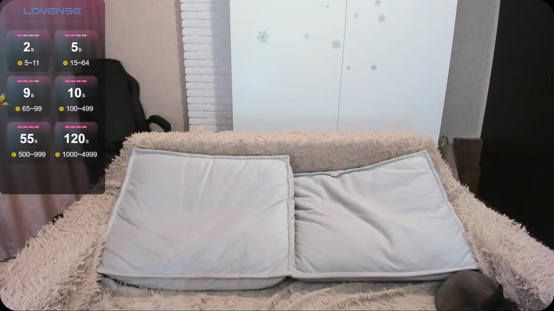 Gallery image thumbnail from HollyMollyy's myfreecams stream on, 03/10/2024, 17:13 image 10 of 20