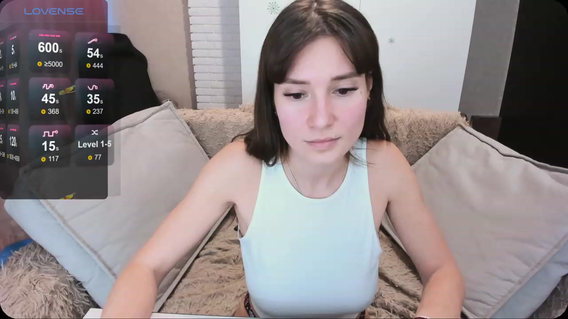 Gallery image thumbnail from HollyMollyy's myfreecams stream on, 03/12/2024, 15:07 image 12 of 20