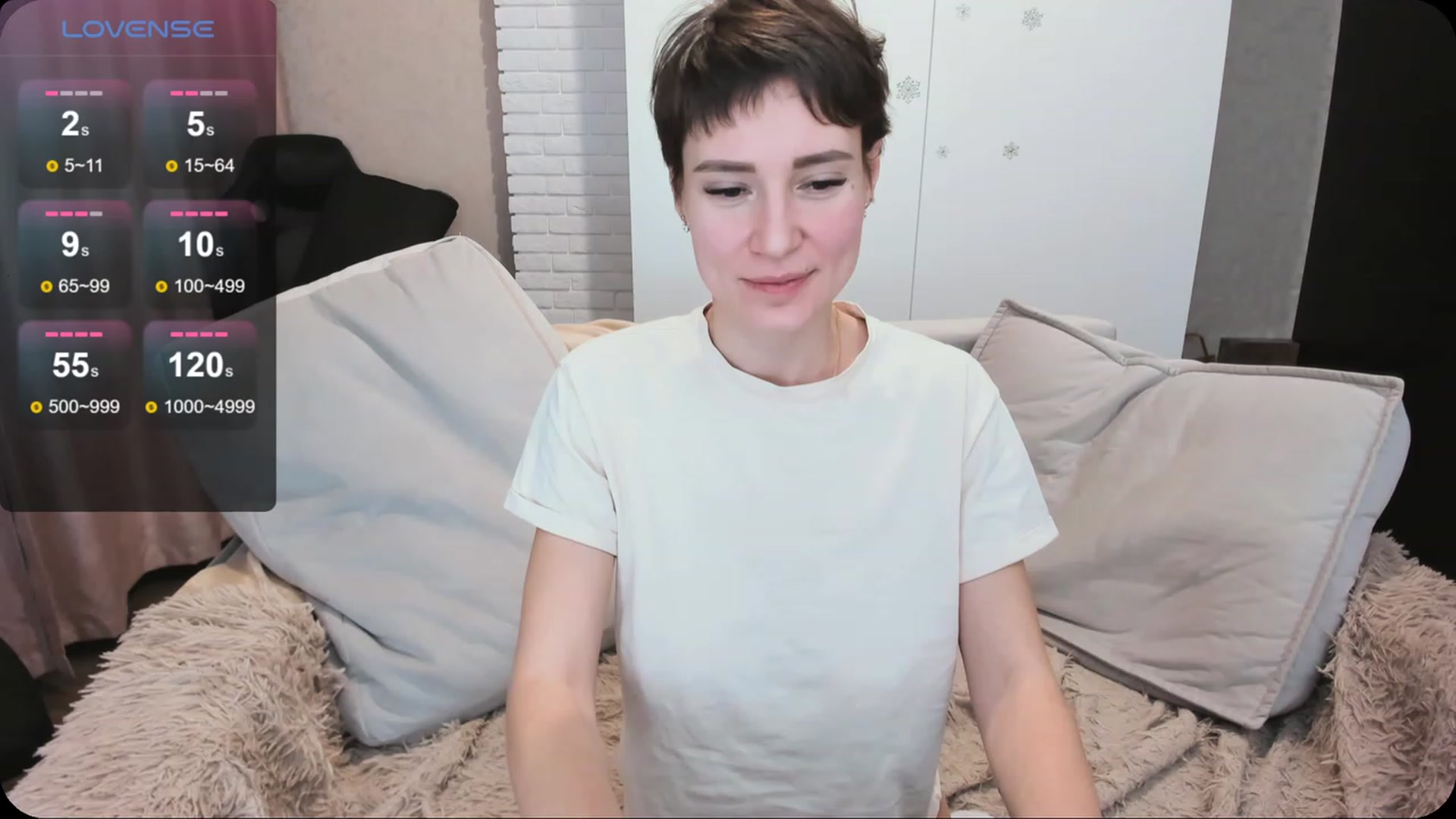 Gallery image thumbnail from HollyMollyy's myfreecams stream on, 03/17/2024, 17:10 image 3 of 20
