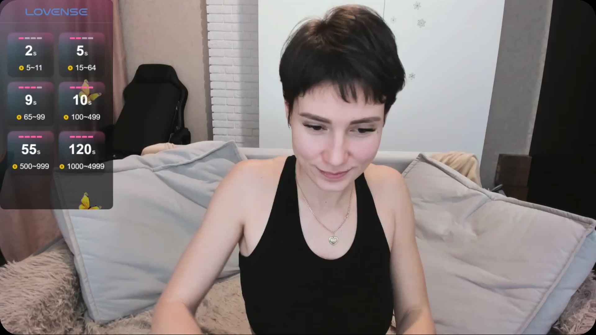 Gallery image thumbnail from HollyMollyy's myfreecams stream on, 03/25/2024, 19:39 image 14 of 20
