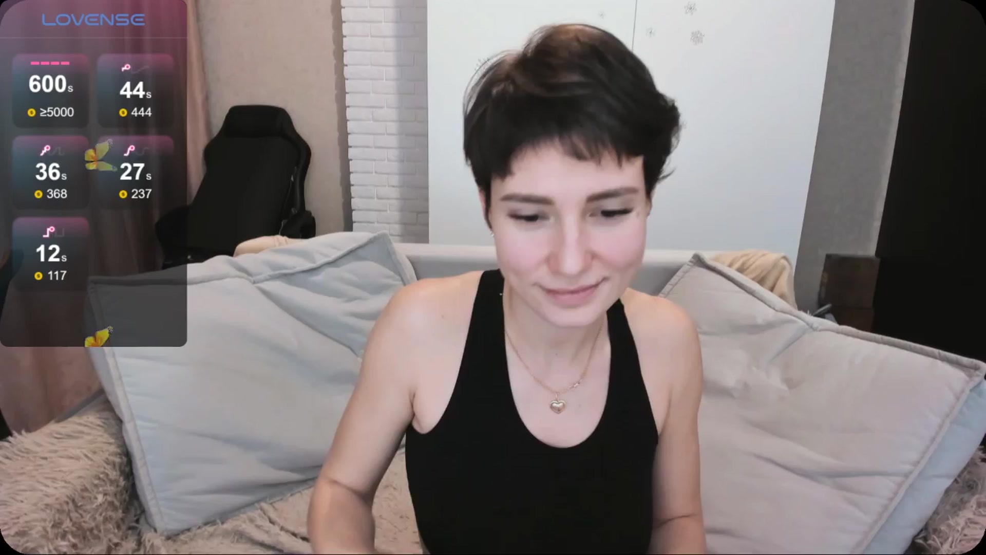 Gallery image thumbnail from HollyMollyy's myfreecams stream on, 03/25/2024, 19:39 image 19 of 20