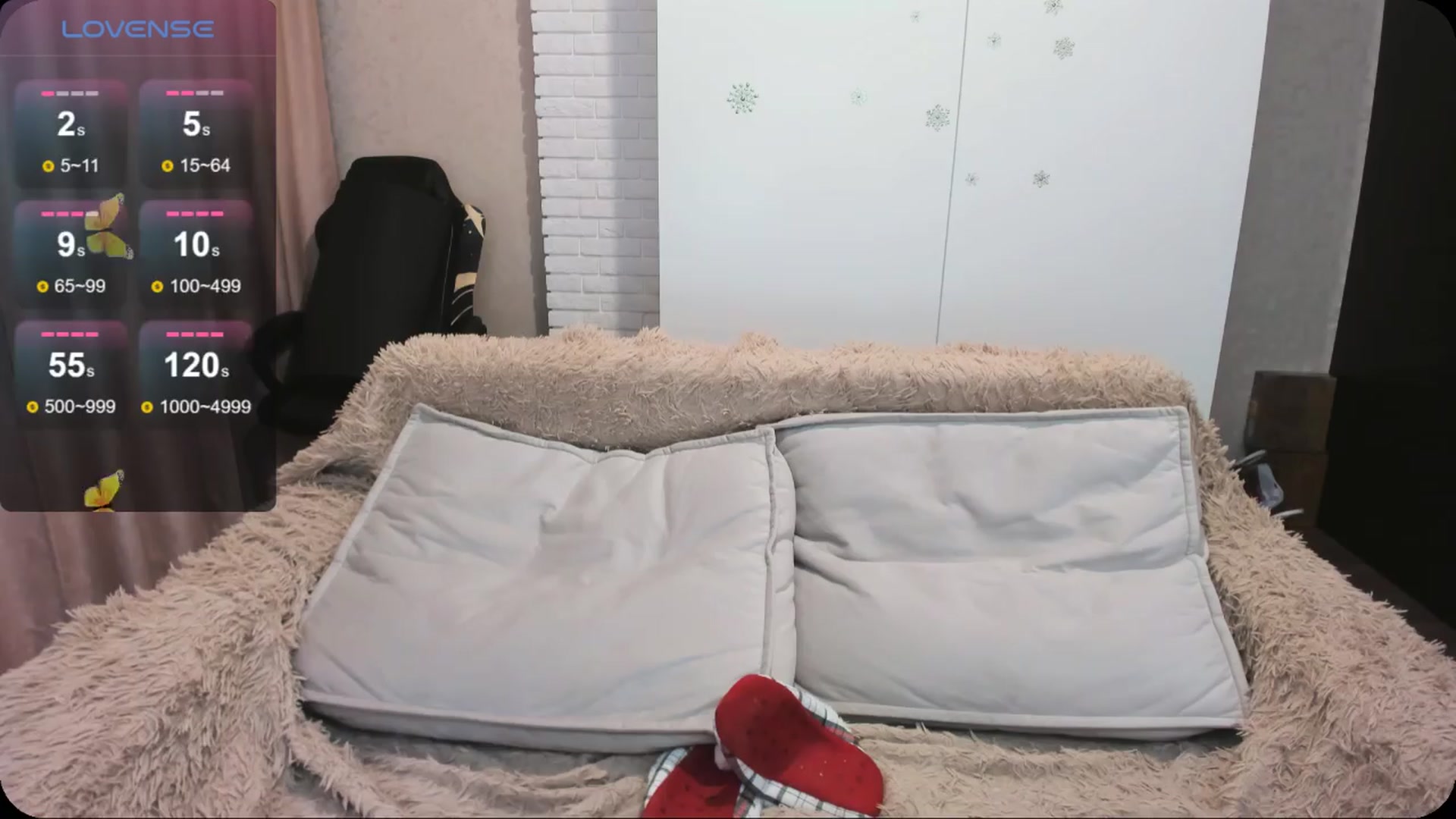 Gallery image thumbnail from HollyMollyy's myfreecams stream on, 03/27/2024, 19:31 image 13 of 20