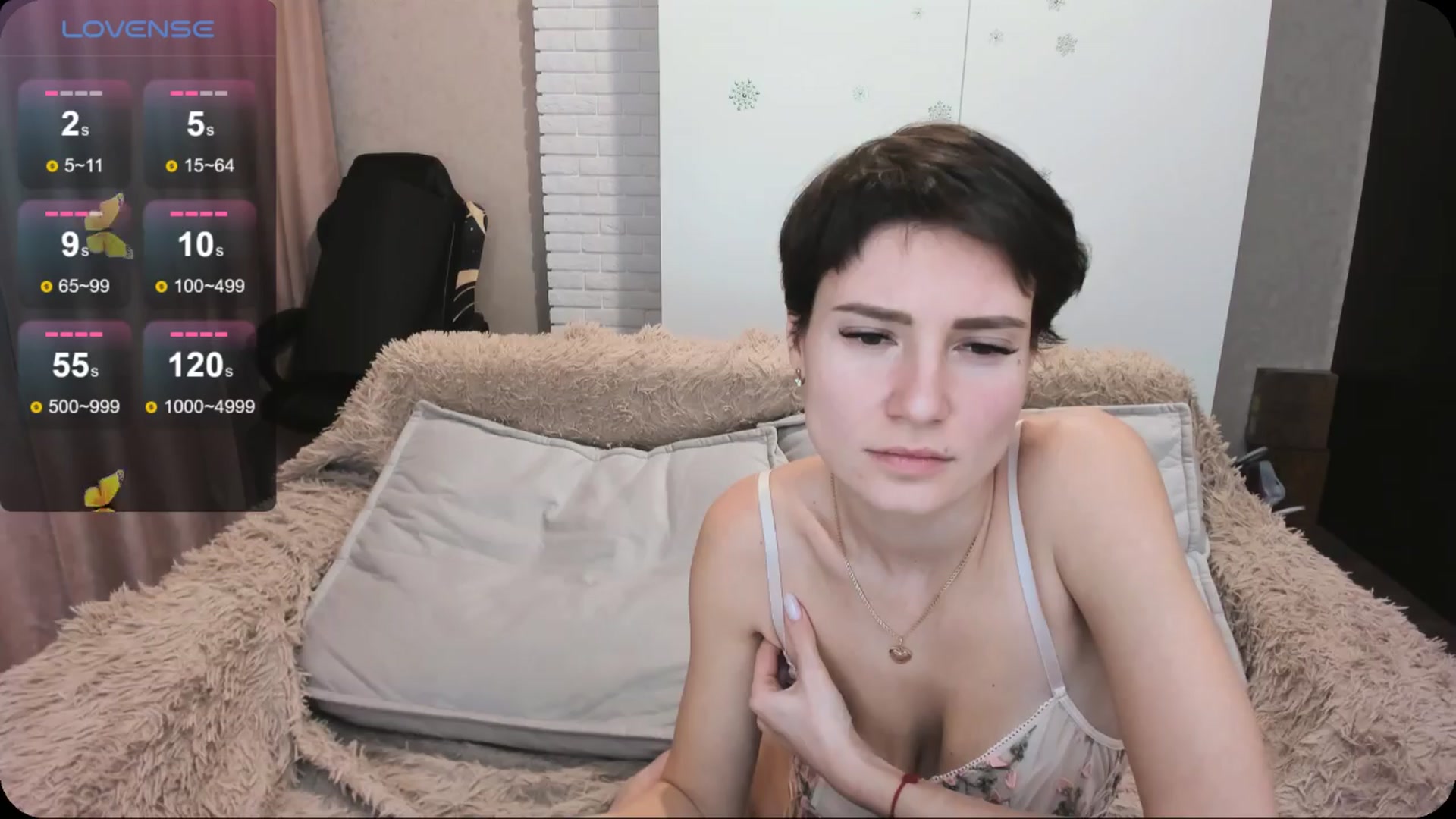 Gallery image thumbnail from HollyMollyy's myfreecams stream on, 03/27/2024, 19:31 image 5 of 20