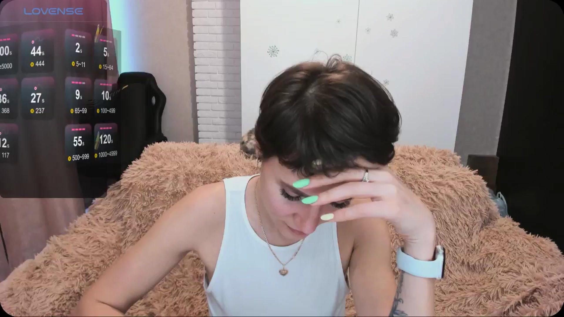 Gallery image thumbnail from HollyMollyy's myfreecams stream on, 04/26/2024, 16:14 image 10 of 20