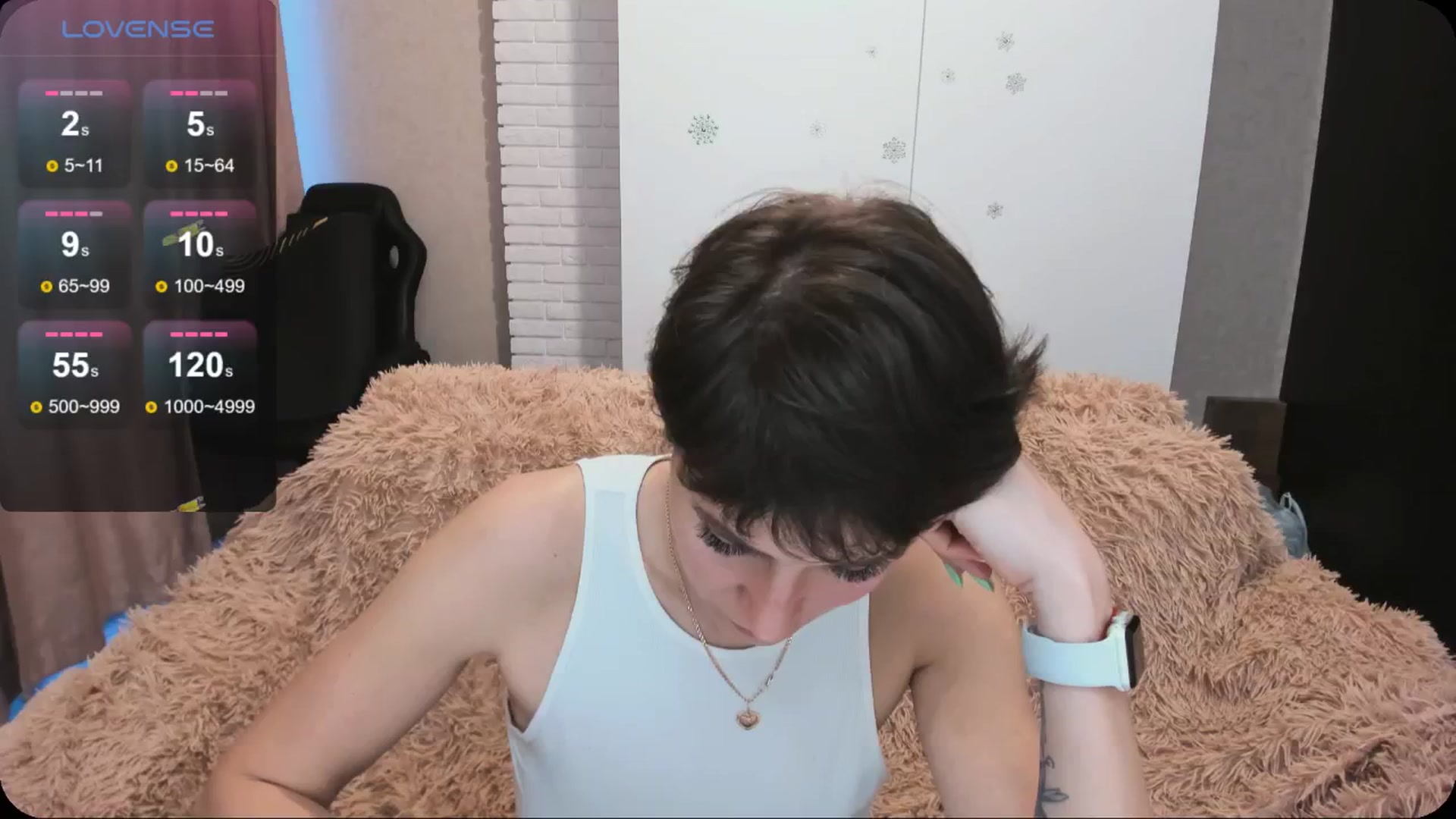 Gallery image thumbnail from HollyMollyy's myfreecams stream on, 04/26/2024, 16:14 image 19 of 20