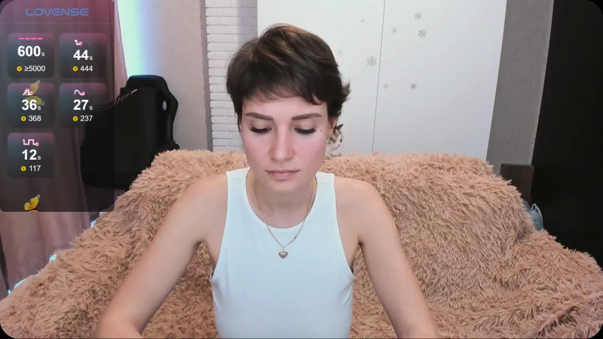 Gallery image thumbnail from HollyMollyy's myfreecams stream on, 04/26/2024, 16:14 image 1 of 20