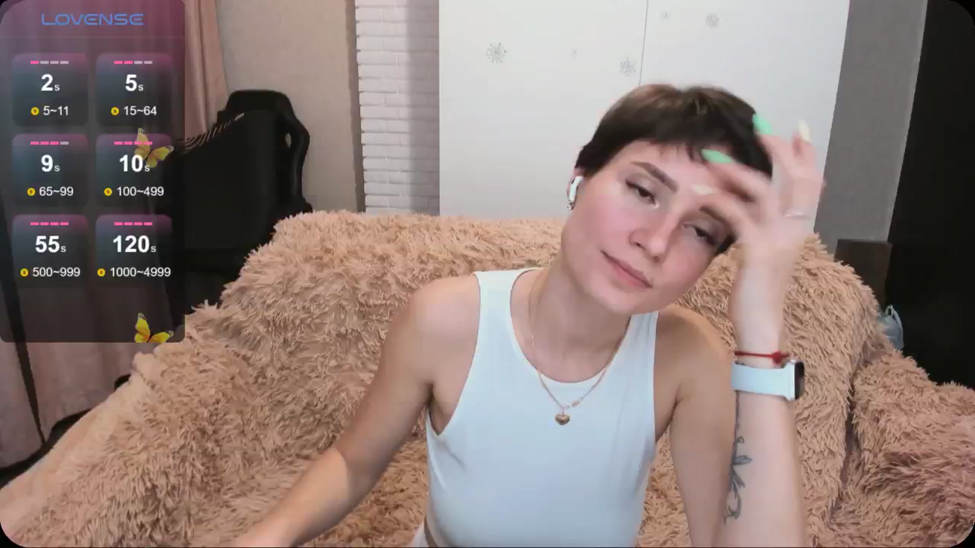 Gallery image thumbnail from HollyMollyy's myfreecams stream on, 04/26/2024, 18:37 image 3 of 20