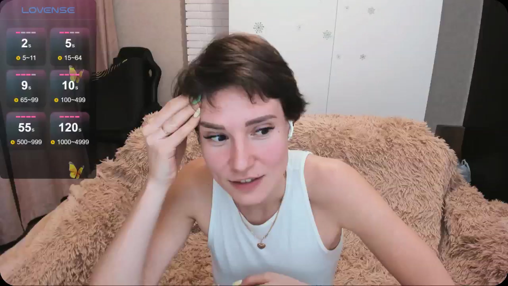 Gallery image thumbnail from HollyMollyy's myfreecams stream on, 04/26/2024, 18:37 image 5 of 20