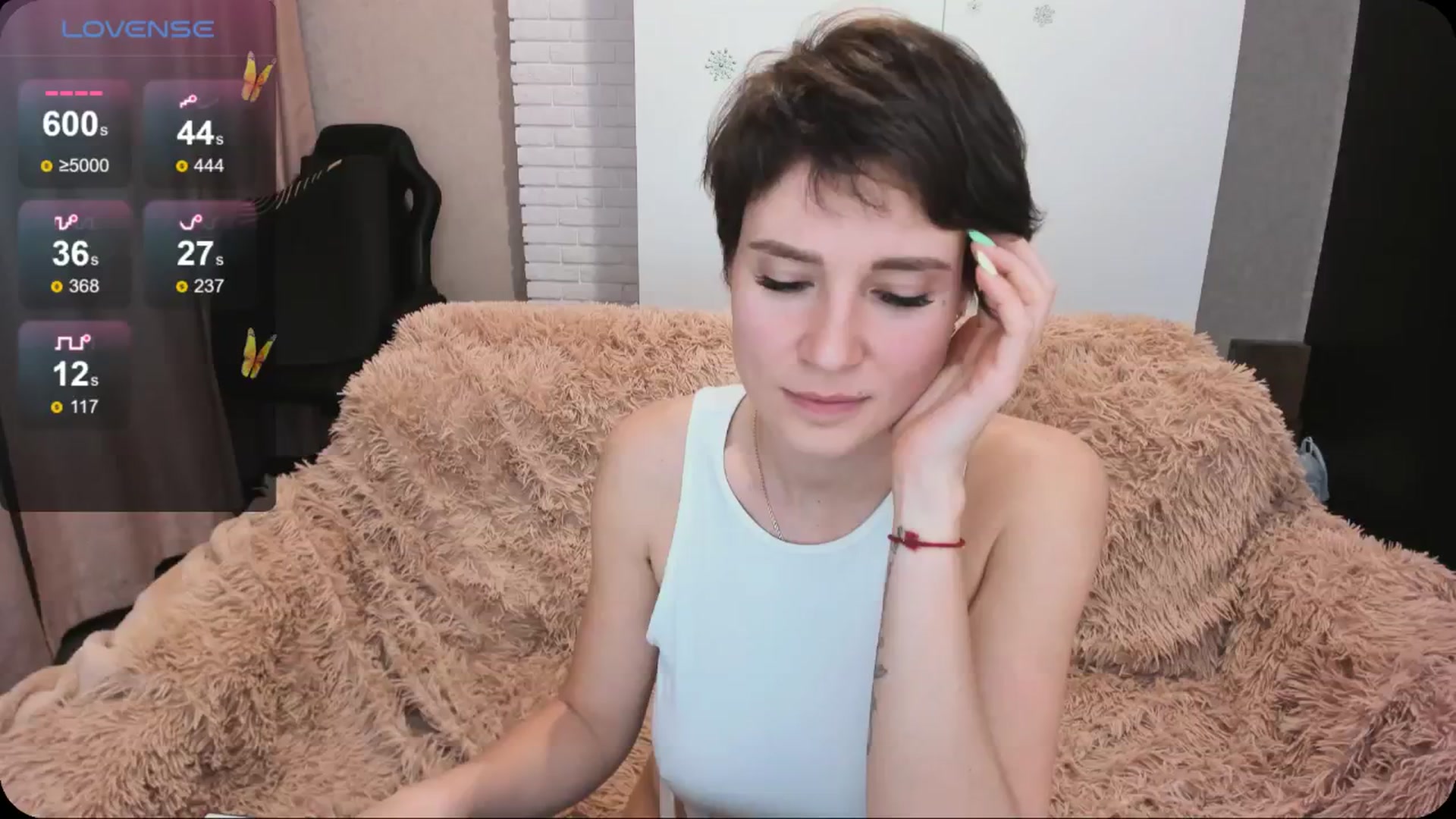 Gallery image thumbnail from HollyMollyy's myfreecams stream on, 04/26/2024, 21:11 image 14 of 20