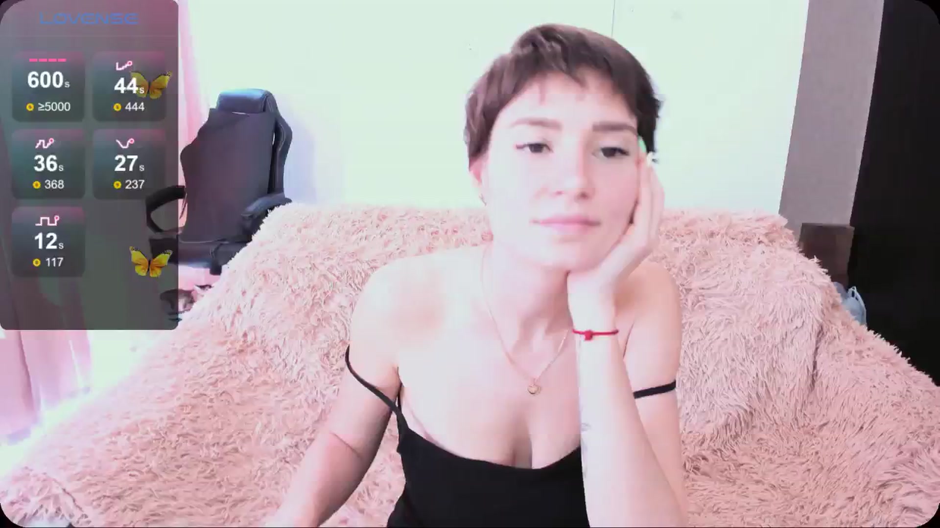 Gallery image thumbnail from HollyMollyy's myfreecams stream on, 04/28/2024, 12:19 image 4 of 20