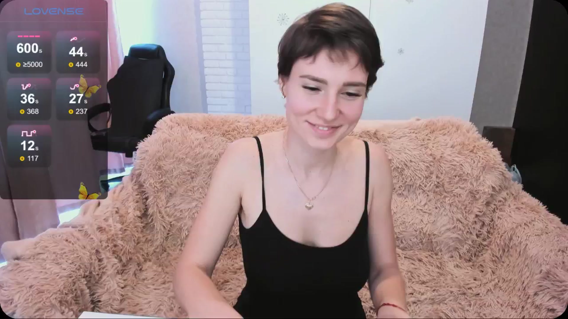 Gallery image thumbnail from HollyMollyy's myfreecams stream on, 04/28/2024, 13:30 image 20 of 20
