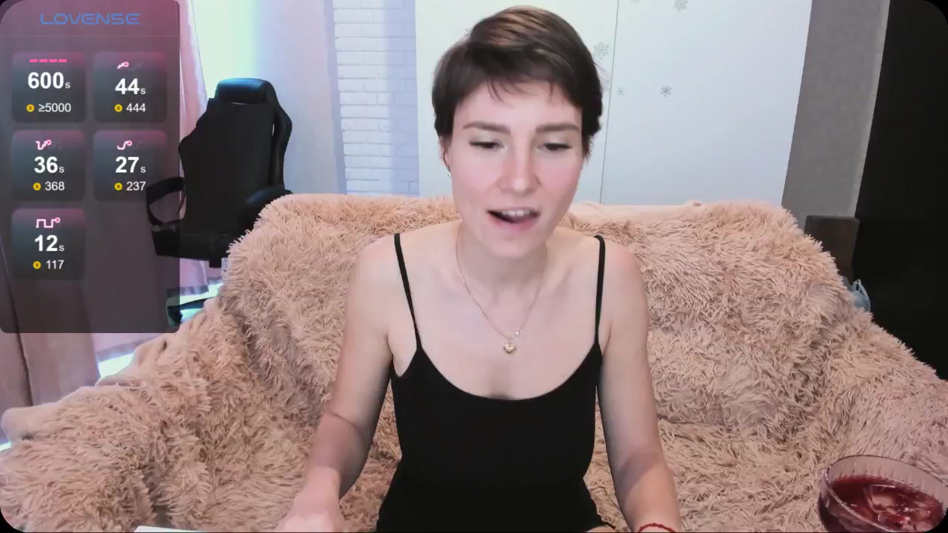 Gallery image thumbnail from HollyMollyy's myfreecams stream on, 04/28/2024, 14:04 image 19 of 20