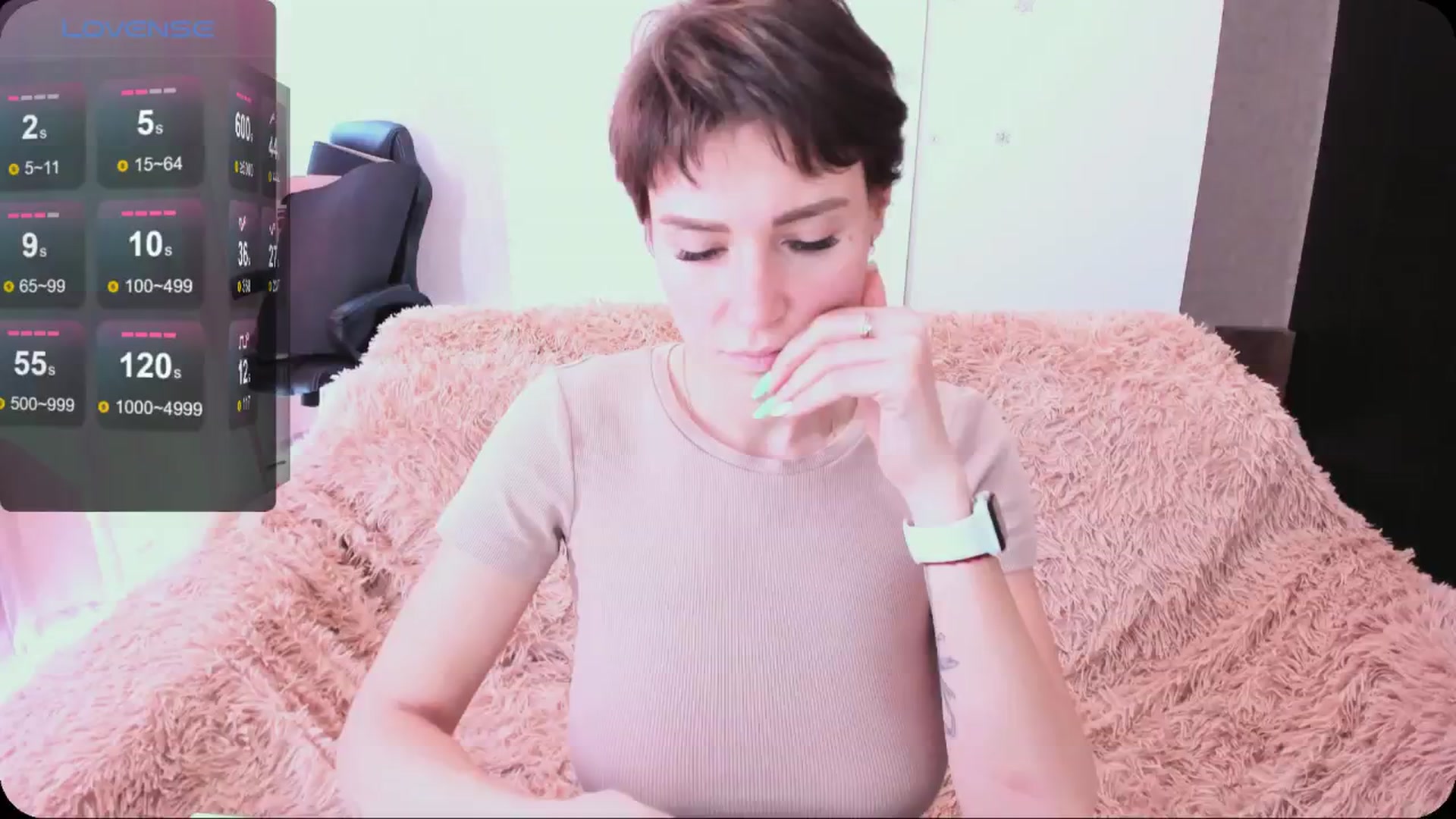 Gallery image thumbnail from HollyMollyy's myfreecams stream on, 05/01/2024, 11:35 image 8 of 20