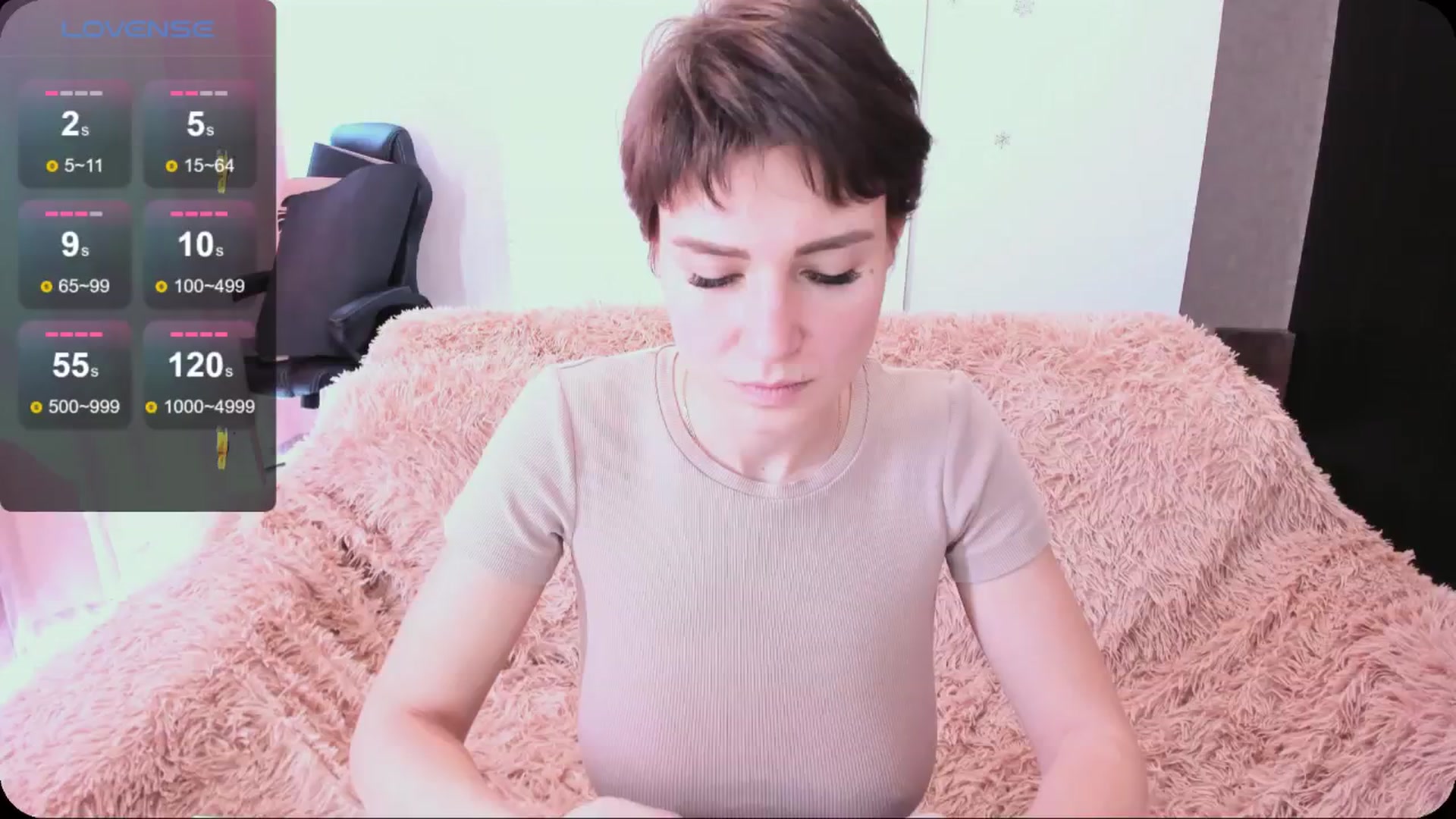 Gallery image thumbnail from HollyMollyy's myfreecams stream on, 05/01/2024, 11:35 image 12 of 20