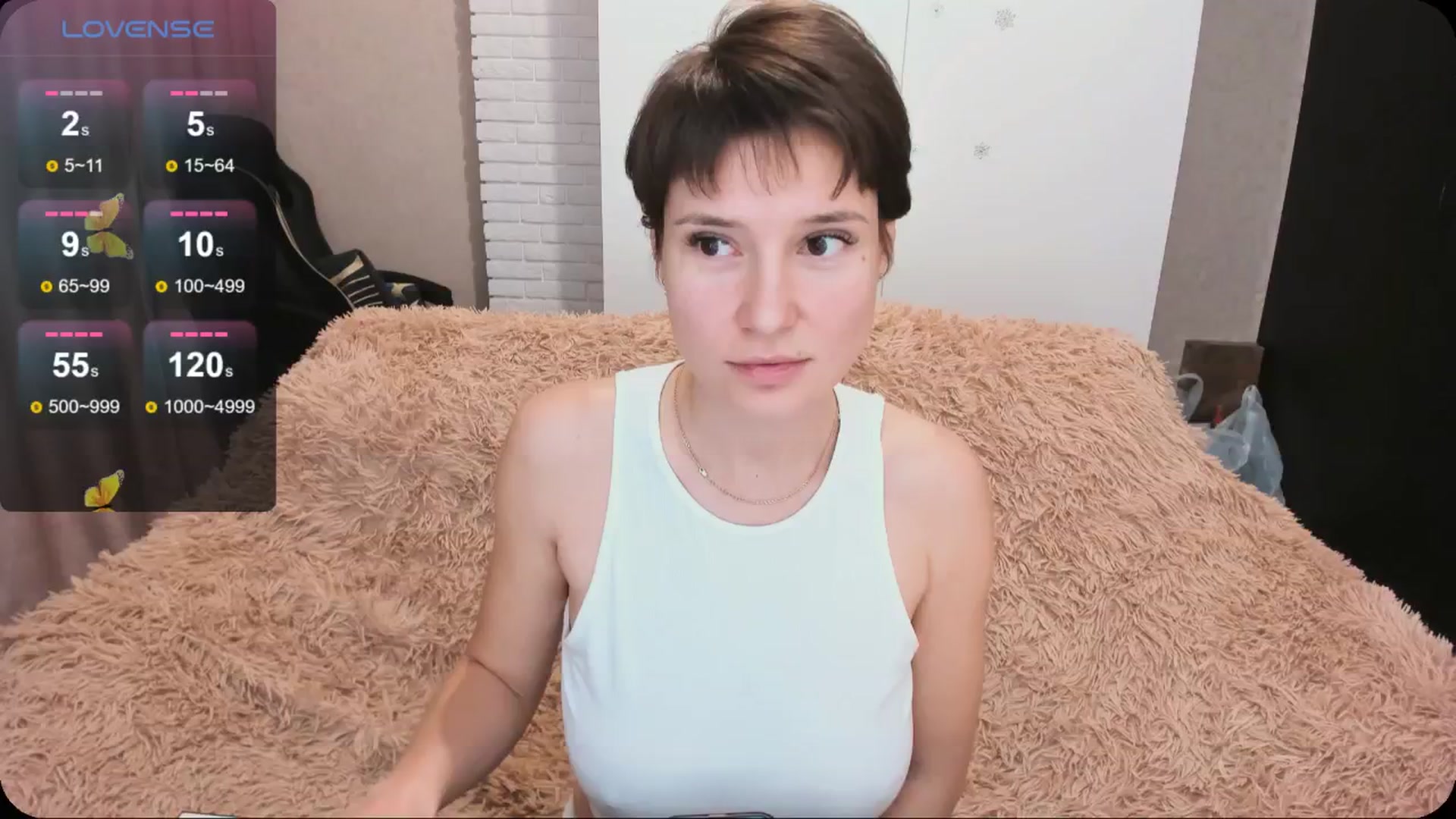 Gallery image thumbnail from HollyMollyy's myfreecams stream on, 05/06/2024, 21:25 image 15 of 20