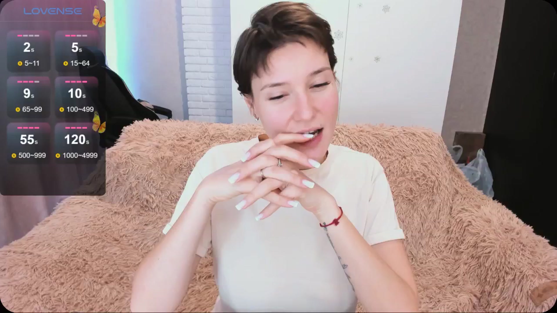 Gallery image thumbnail from HollyMollyy's myfreecams stream on, 05/07/2024, 15:03 image 18 of 20