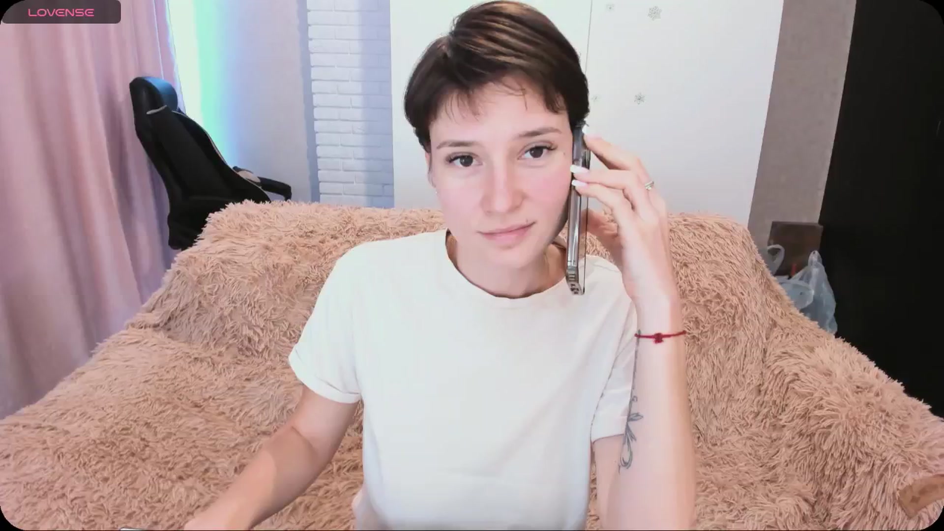 Gallery image thumbnail from HollyMollyy's myfreecams stream on, 05/07/2024, 15:03 image 13 of 20