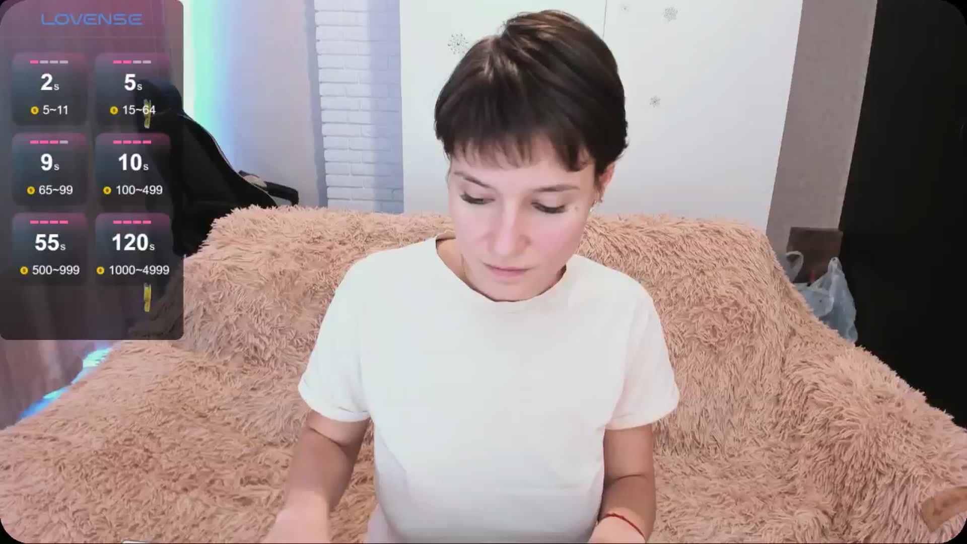 Gallery image thumbnail from HollyMollyy's myfreecams stream on, 05/07/2024, 15:03 image 17 of 20