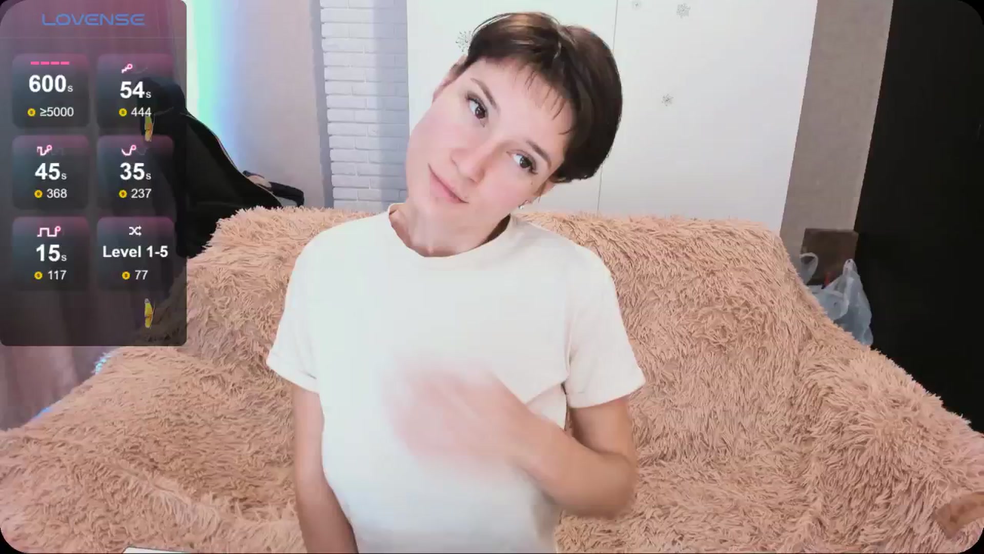 Gallery image thumbnail from HollyMollyy's myfreecams stream on, 05/07/2024, 15:35 image 15 of 20