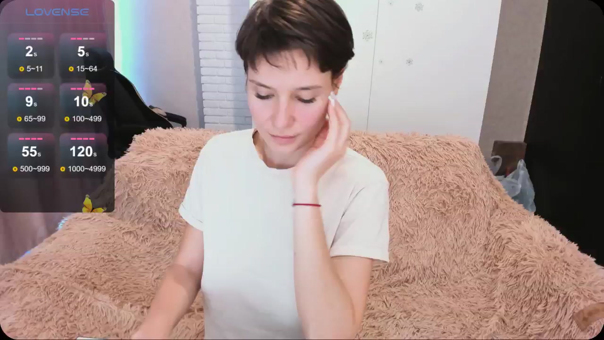 Gallery image thumbnail from HollyMollyy's myfreecams stream on, 05/07/2024, 15:35 image 14 of 20