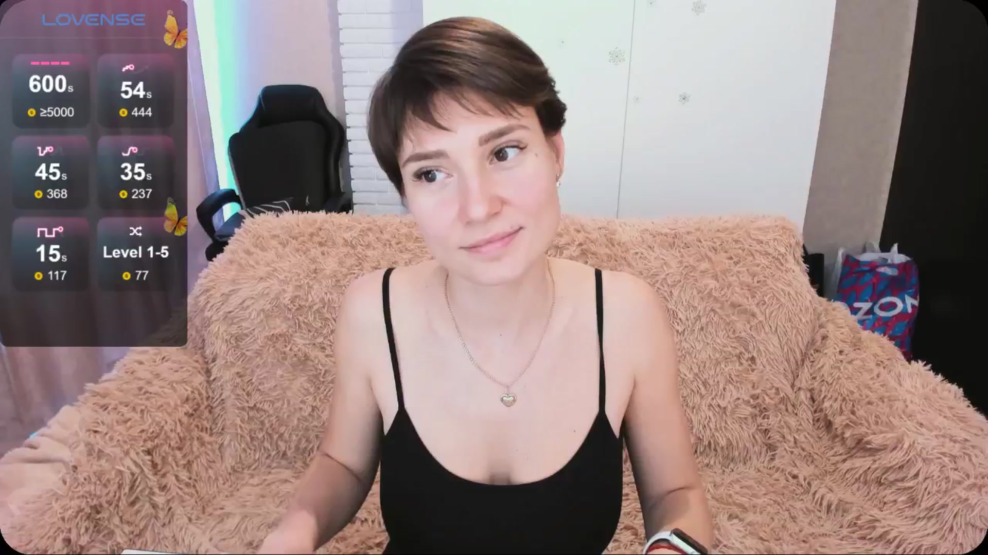 Gallery image thumbnail from HollyMollyy's myfreecams stream on, 05/08/2024, 17:15 image 4 of 20