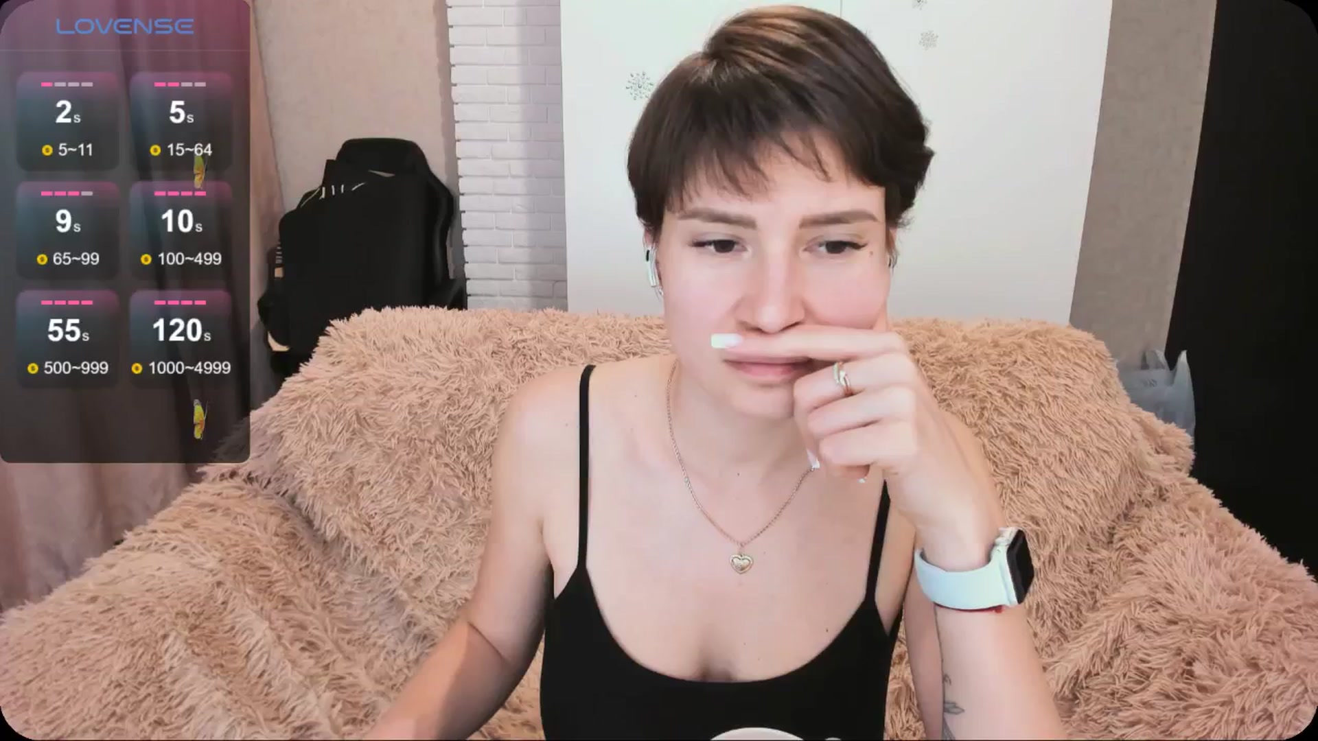 Gallery image thumbnail from HollyMollyy's myfreecams stream on, 05/09/2024, 20:01 image 16 of 20