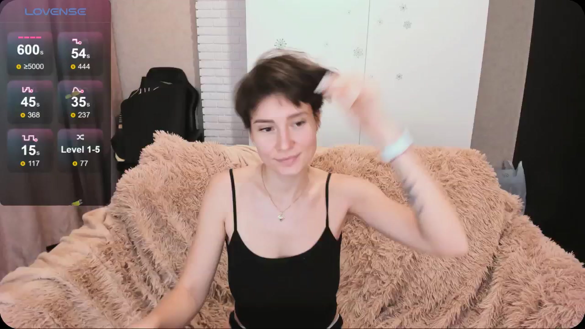 Gallery image thumbnail from HollyMollyy's myfreecams stream on, 05/09/2024, 20:32 image 19 of 20