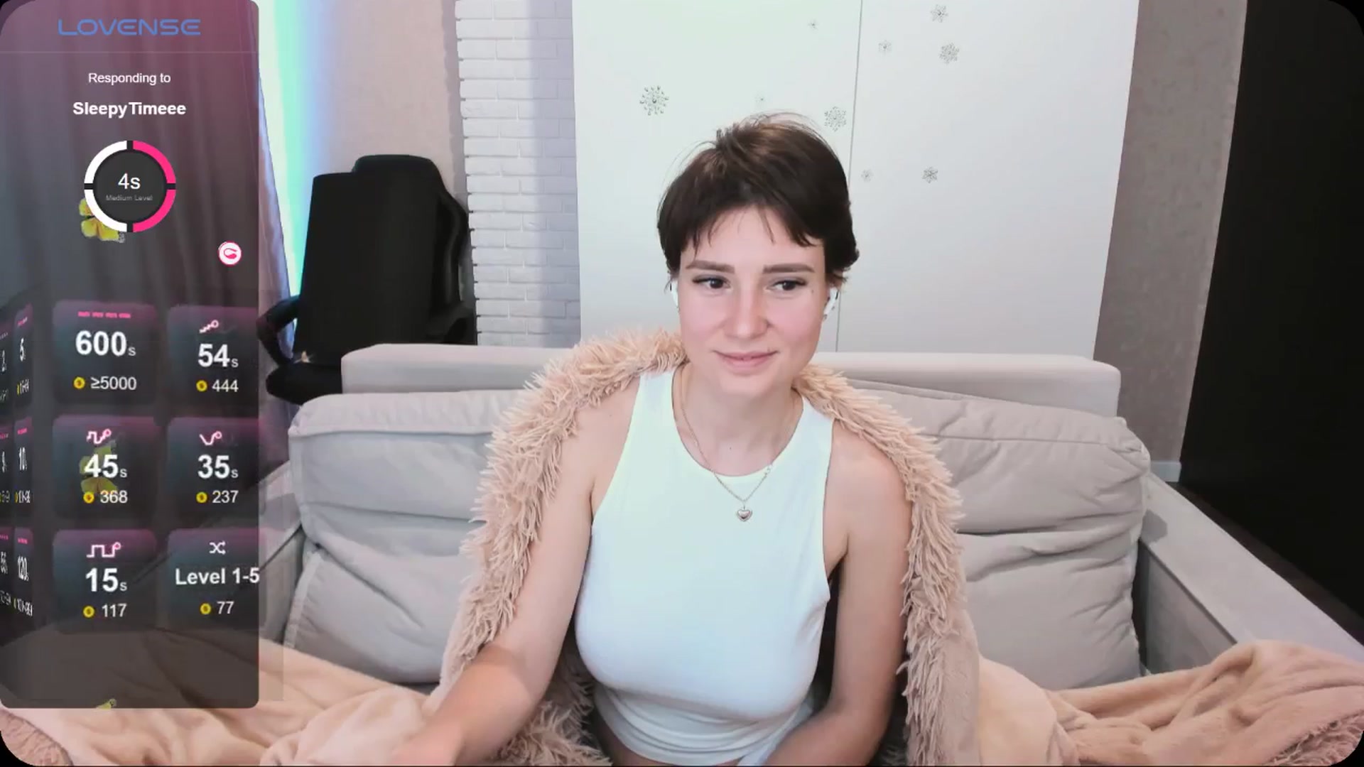 Gallery image thumbnail from HollyMollyy's myfreecams stream on, 05/10/2024, 16:32 image 15 of 20