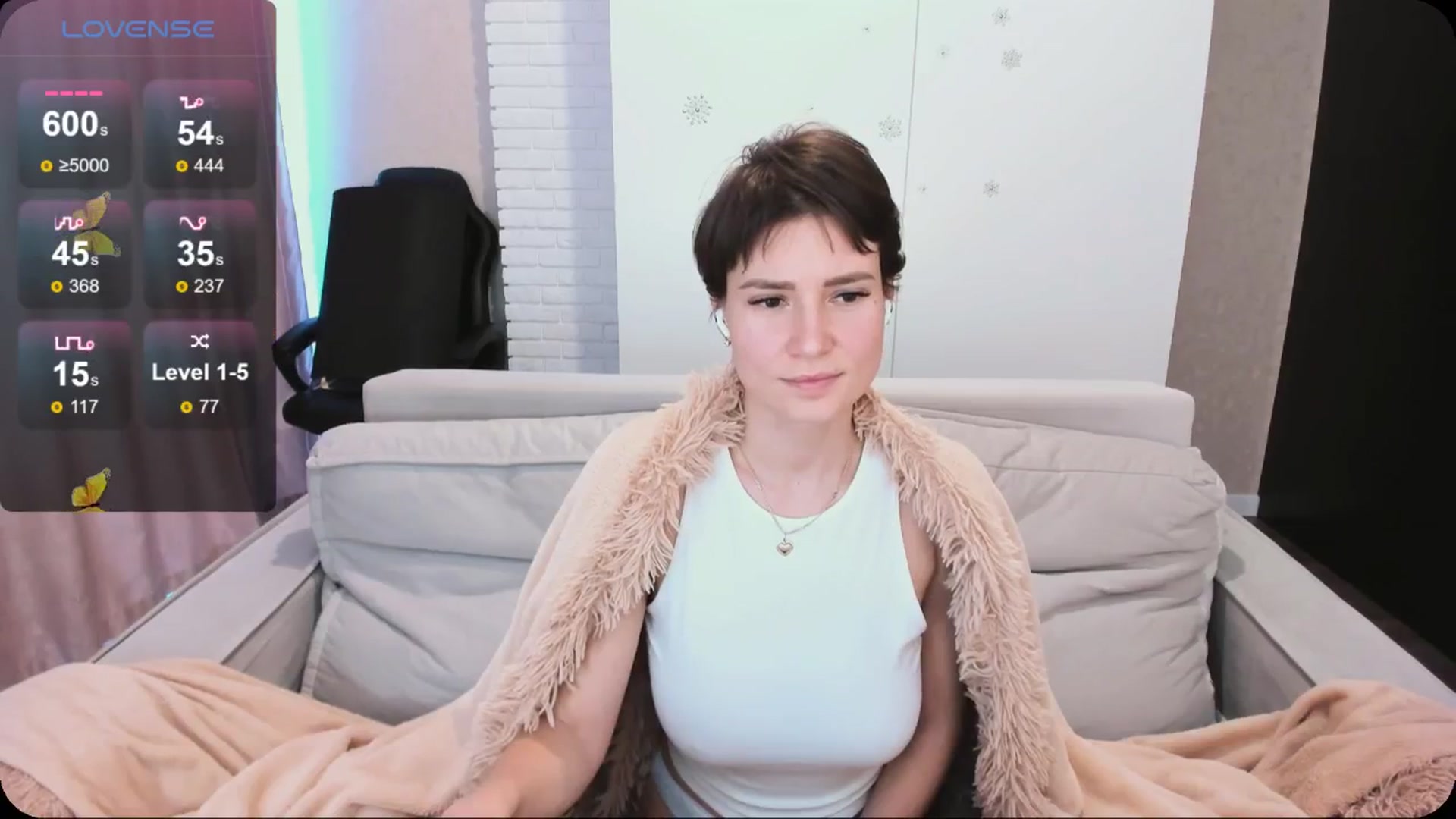 Gallery image thumbnail from HollyMollyy's myfreecams stream on, 05/10/2024, 16:32 image 10 of 20