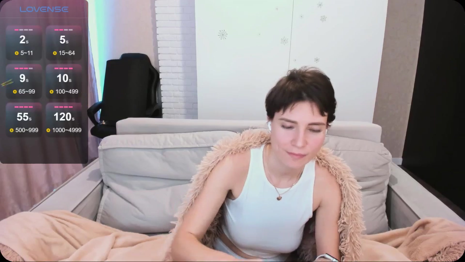 Gallery image thumbnail from HollyMollyy's myfreecams stream on, 05/10/2024, 16:32 image 12 of 20