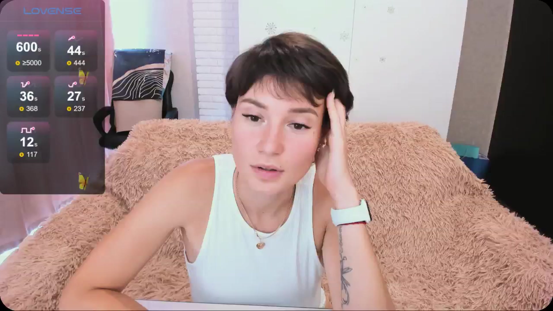 Gallery image thumbnail from HollyMollyy's myfreecams stream on, 06/05/2024, 13:01 image 19 of 20