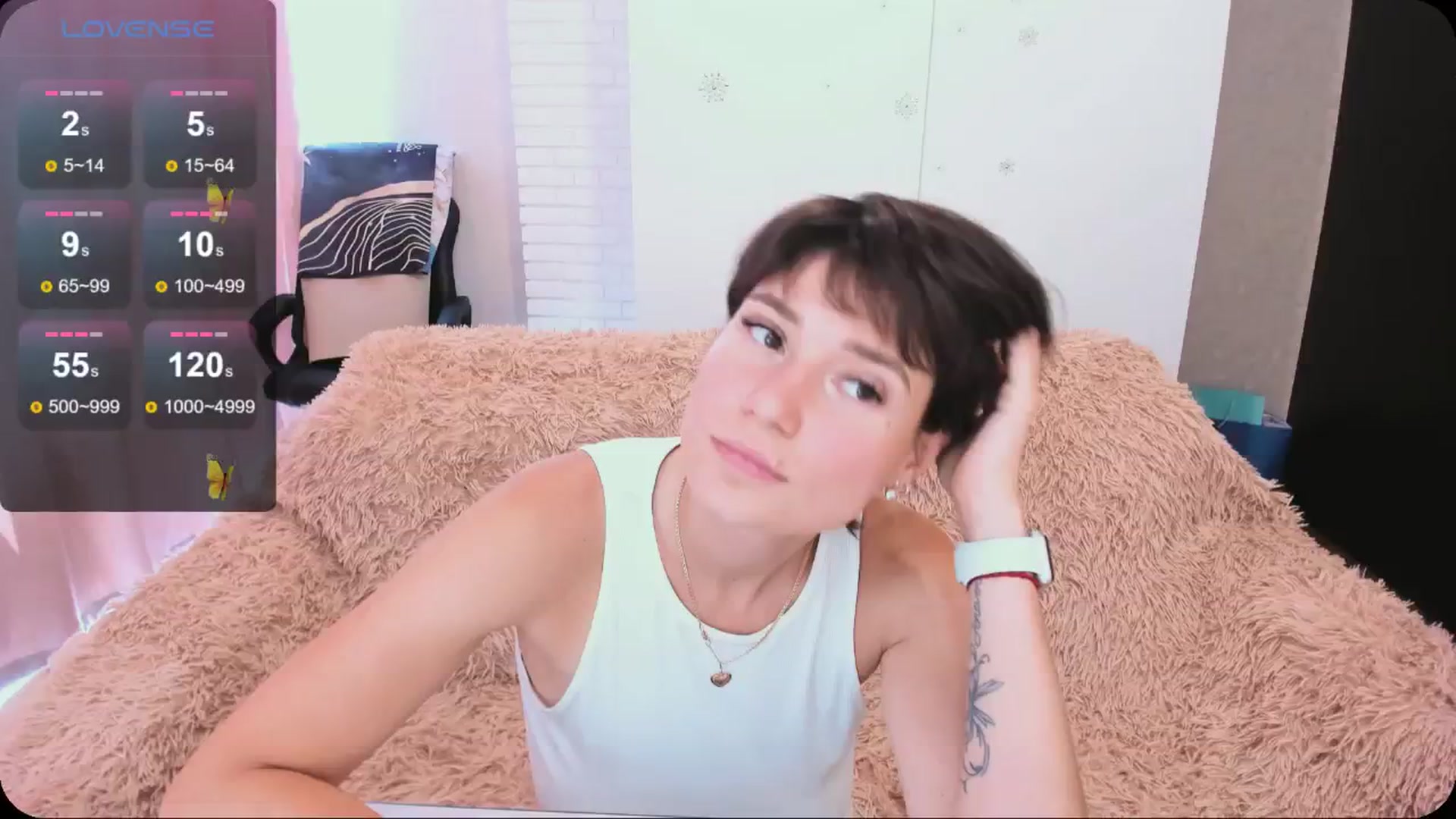 Gallery image thumbnail from HollyMollyy's myfreecams stream on, 06/05/2024, 13:01 image 15 of 20