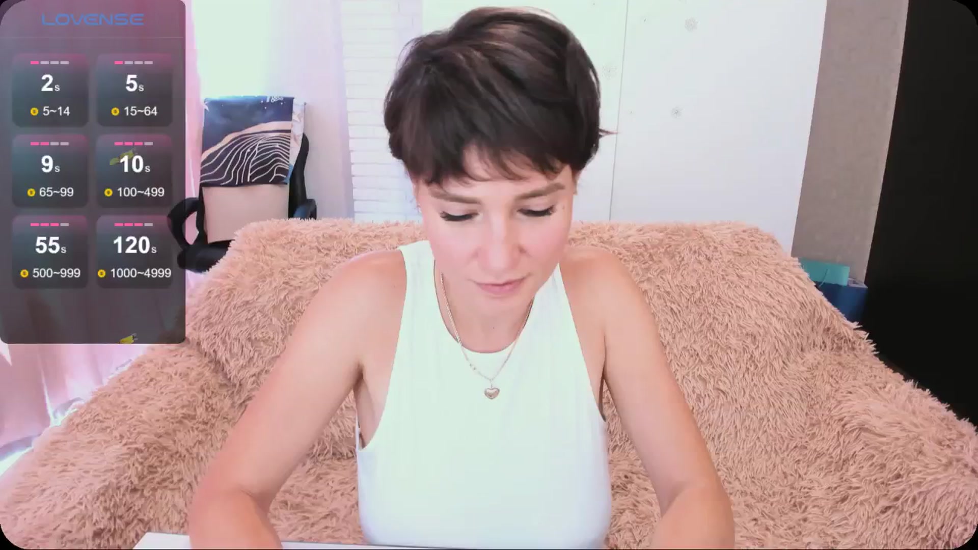 Gallery image thumbnail from HollyMollyy's myfreecams stream on, 06/05/2024, 13:01 image 14 of 20