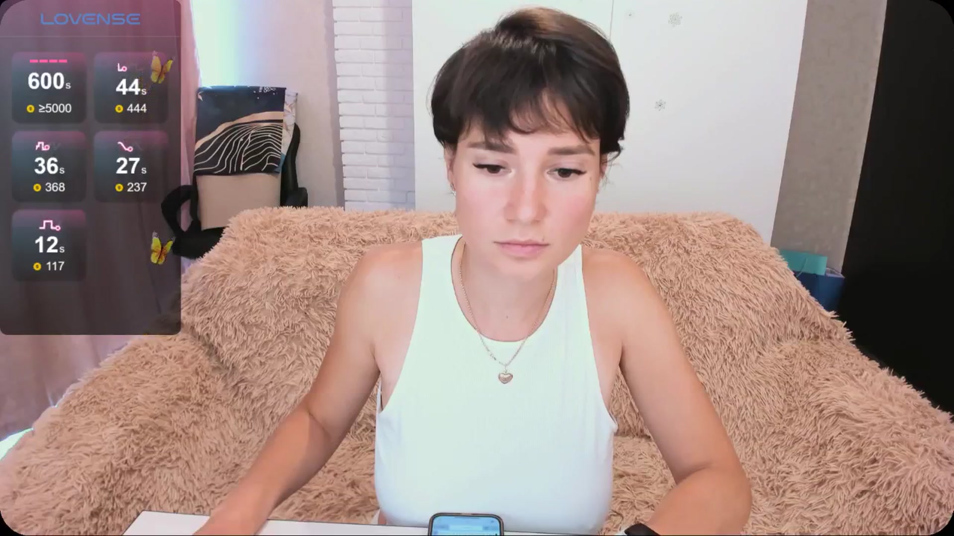 Gallery image thumbnail from HollyMollyy's myfreecams stream on, 06/05/2024, 13:30 image 9 of 20