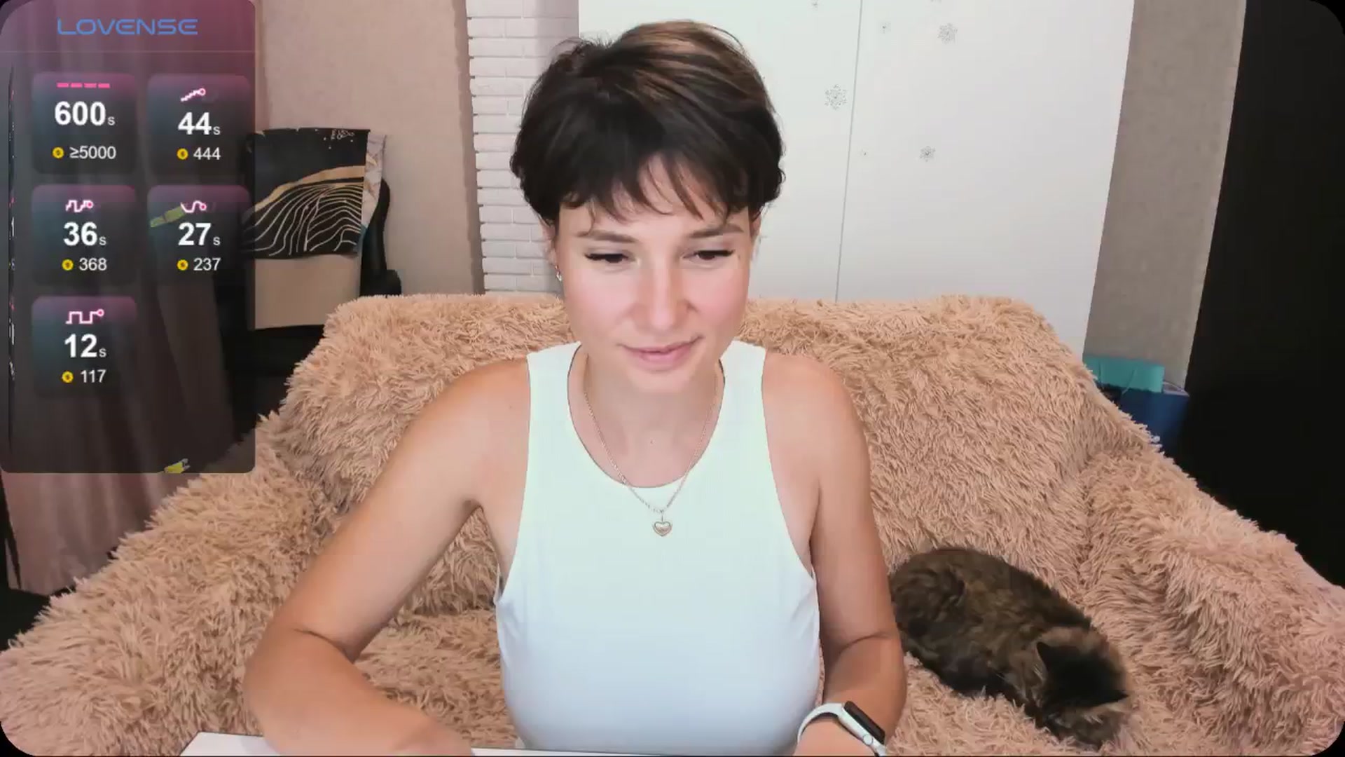 Gallery image thumbnail from HollyMollyy's myfreecams stream on, 06/05/2024, 18:49 image 14 of 20