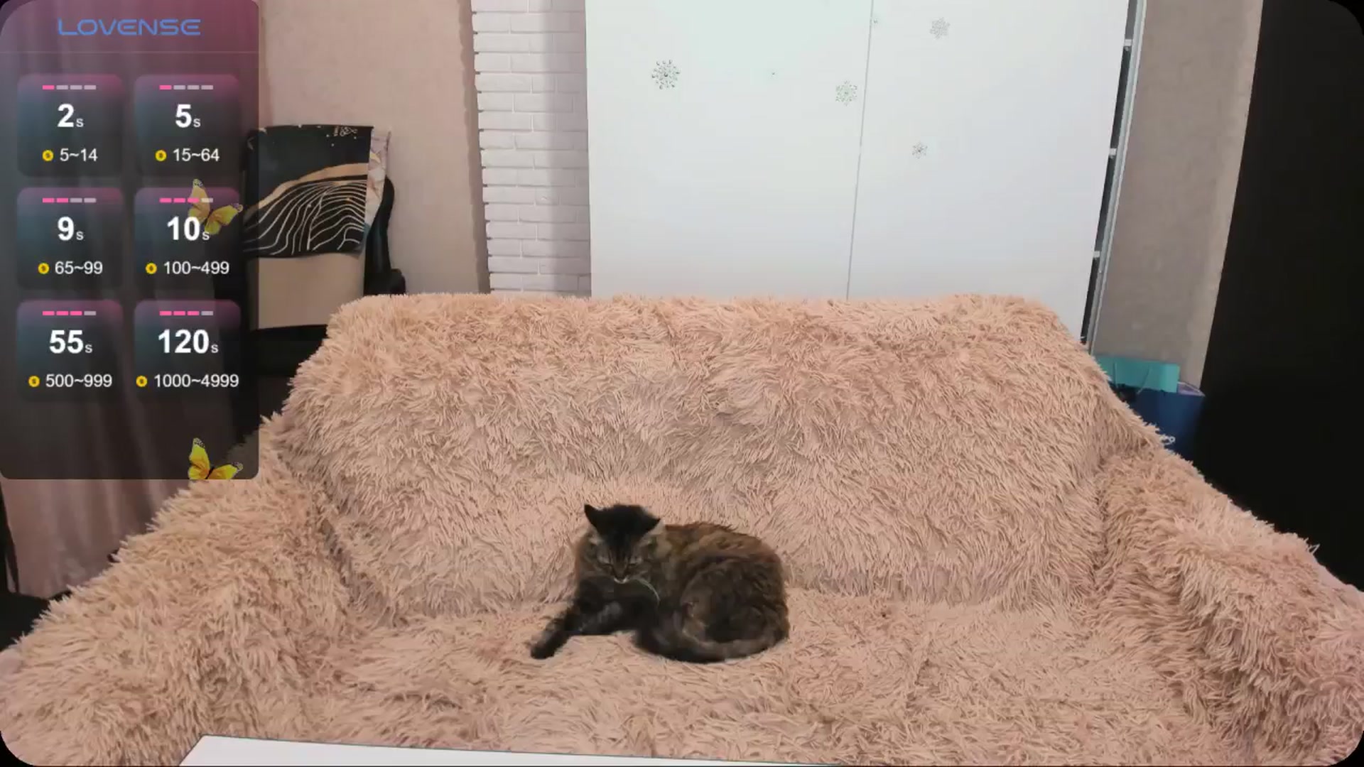 Gallery image thumbnail from HollyMollyy's myfreecams stream on, 06/05/2024, 19:38 image 6 of 20