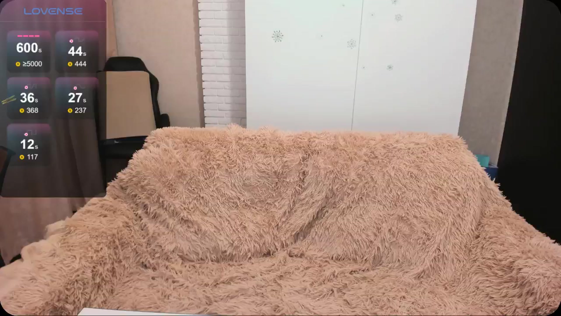 Gallery image thumbnail from HollyMollyy's myfreecams stream on, 06/06/2024, 18:25 image 20 of 20