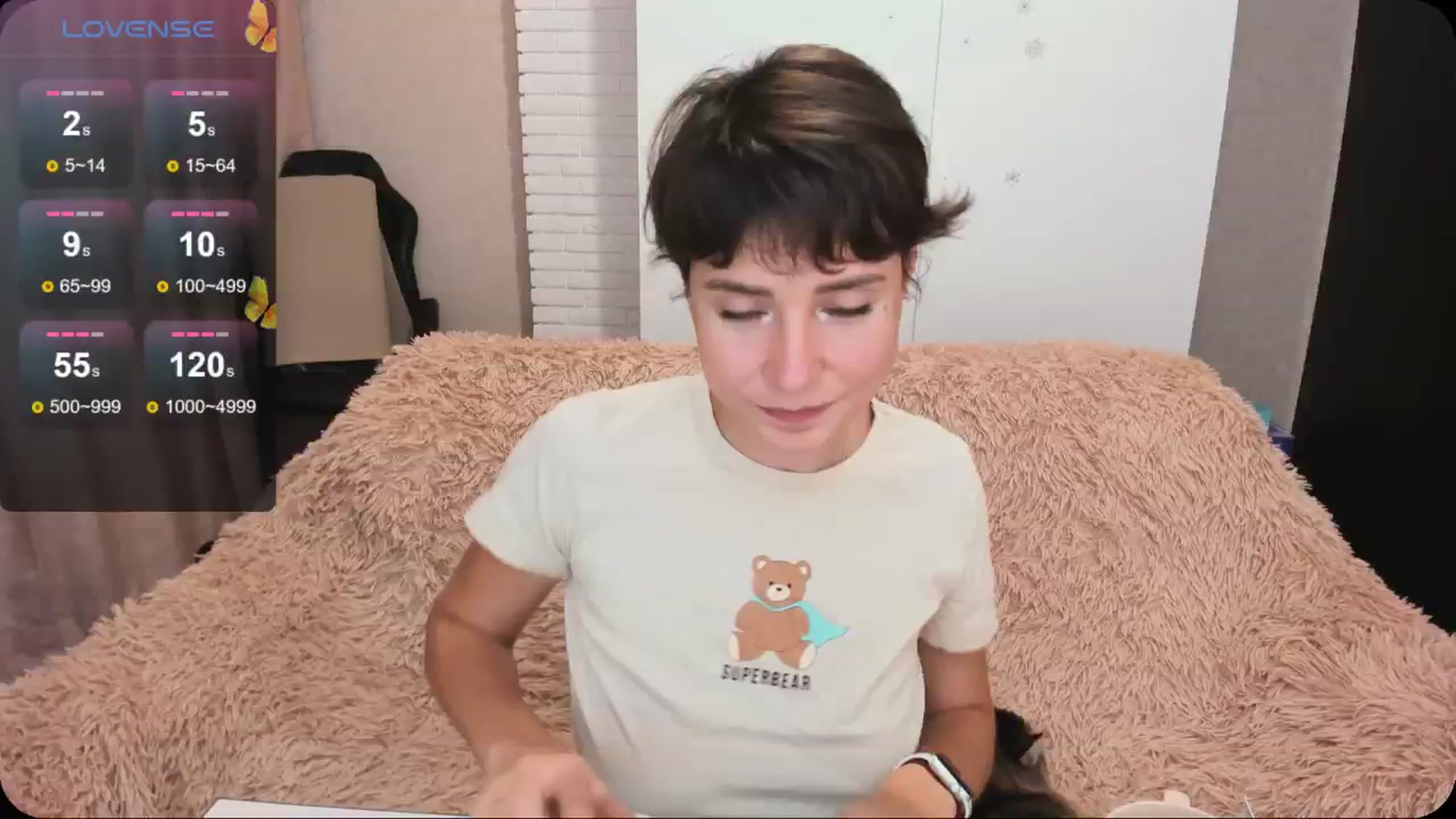 Gallery image thumbnail from HollyMollyy's myfreecams stream on, 06/07/2024, 19:04 image 9 of 20