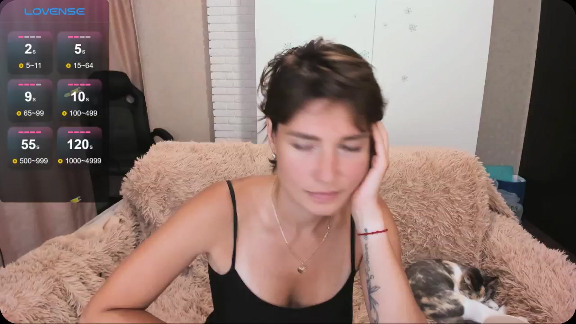 Gallery image thumbnail from HollyMollyy's myfreecams stream on, 07/02/2024, 19:26 image 19 of 20