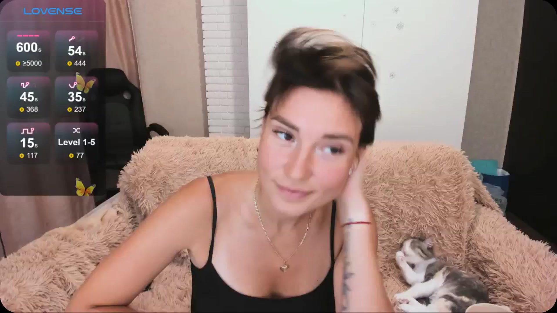 Gallery image thumbnail from HollyMollyy's myfreecams stream on, 07/02/2024, 19:26 image 12 of 20