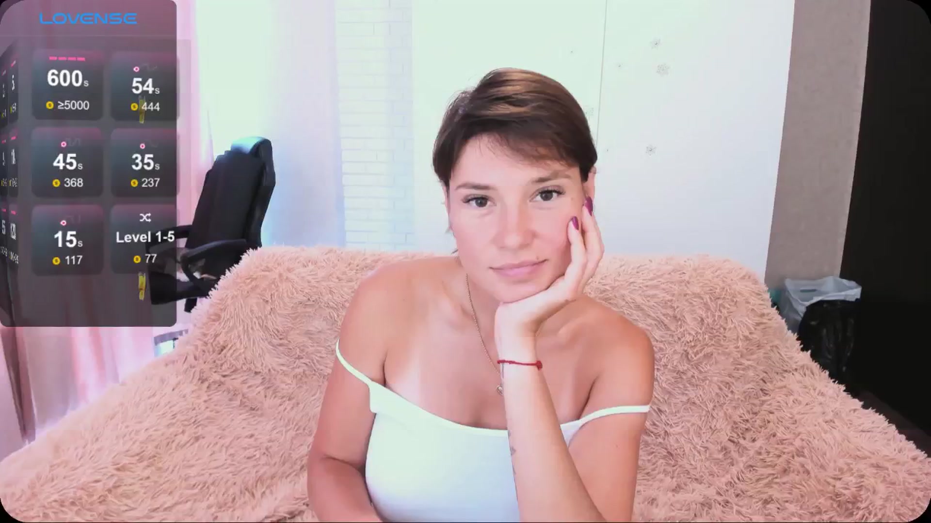 Gallery image thumbnail from HollyMollyy's myfreecams stream on, 07/04/2024, 11:29 image 19 of 20