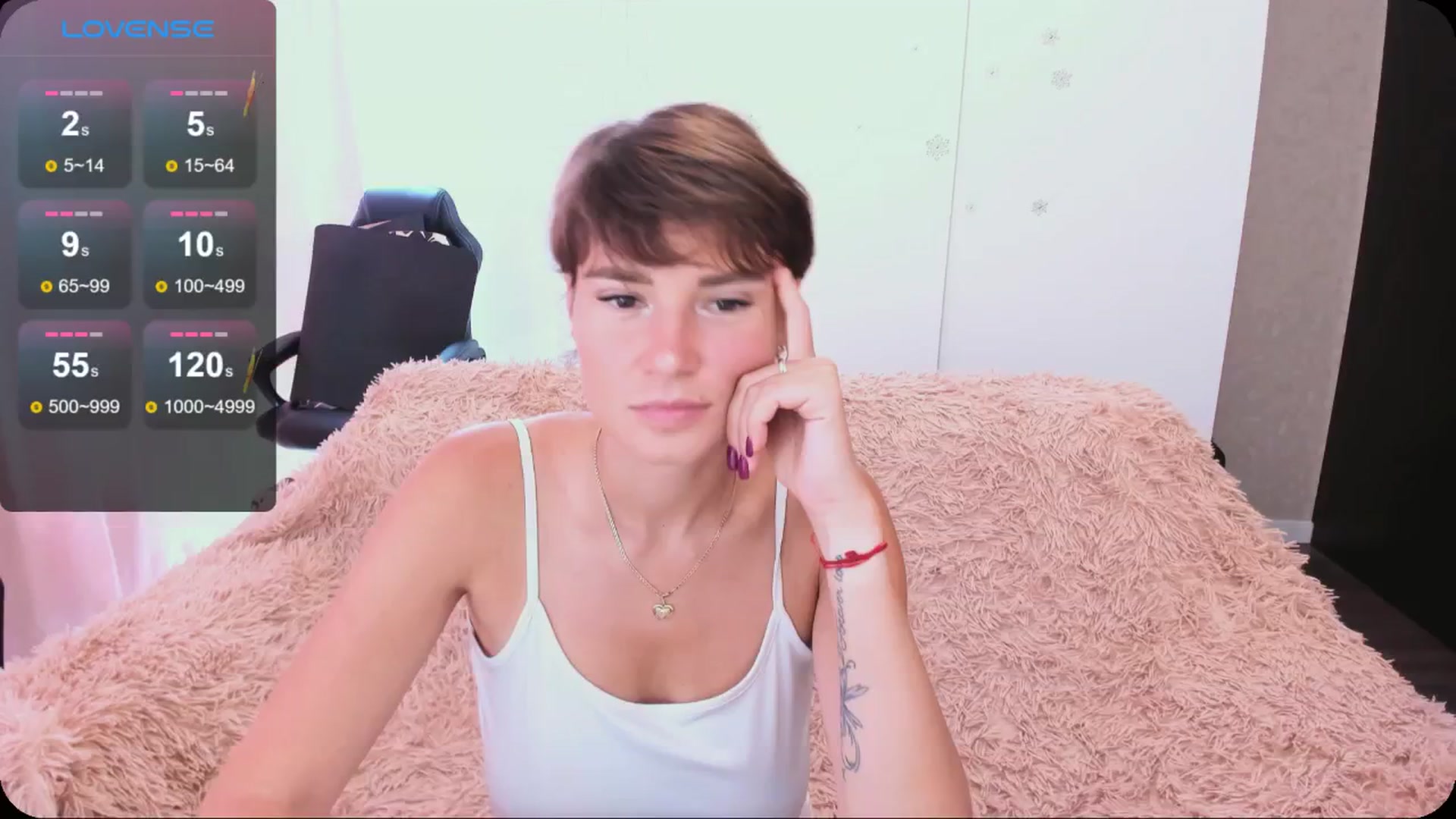 Gallery image thumbnail from HollyMollyy's myfreecams stream on, 07/19/2024, 09:01 image 7 of 20