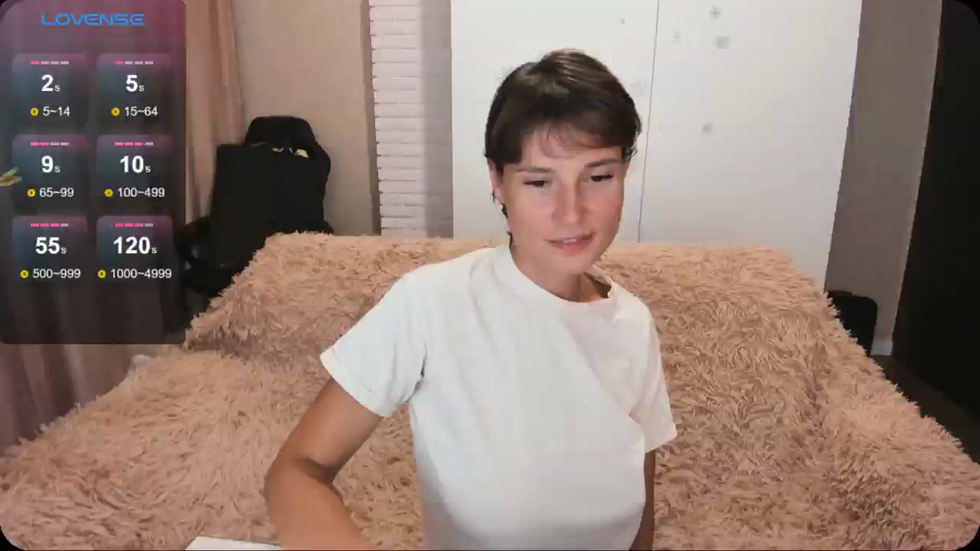 Gallery image thumbnail from HollyMollyy's myfreecams stream on, 07/19/2024, 19:23 image 7 of 20
