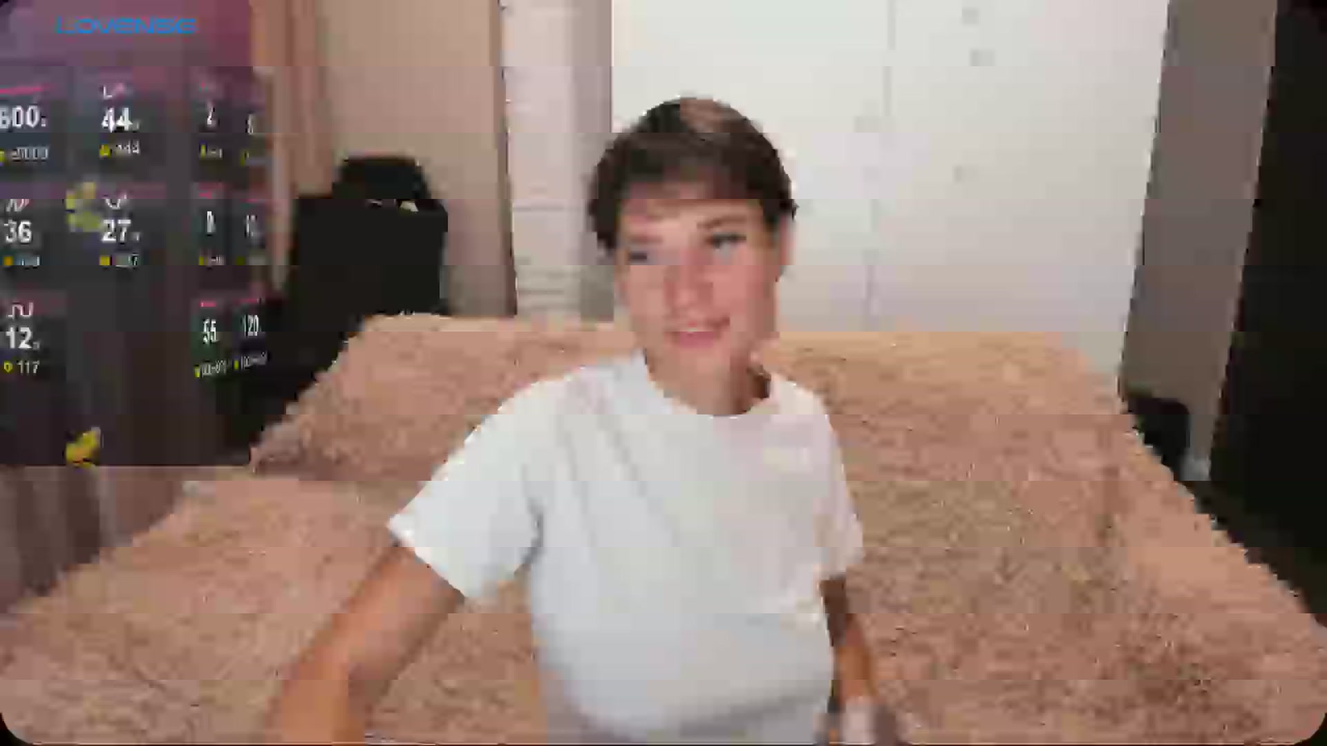 Gallery image thumbnail from HollyMollyy's myfreecams stream on, 07/19/2024, 19:23 image 15 of 20