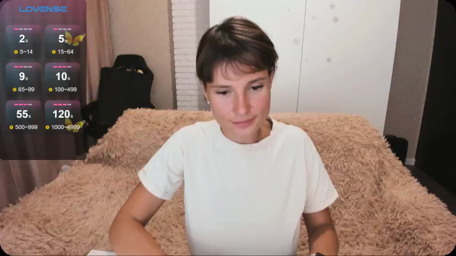 Gallery image thumbnail from HollyMollyy's myfreecams stream on, 07/19/2024, 19:23 image 5 of 20